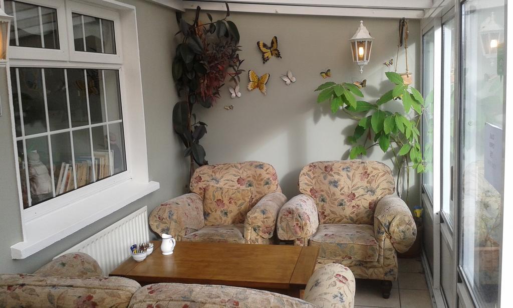 קנמארה The Rose Garden Bed & Breakfast And Cafe מראה חיצוני תמונה